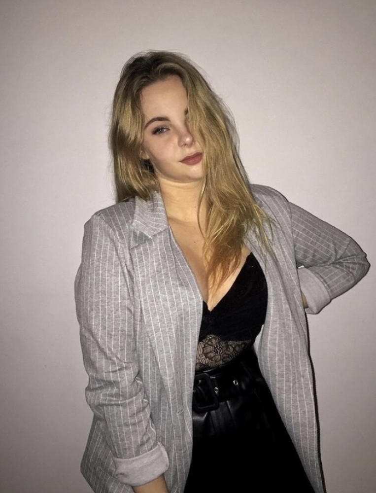 Индивидуалка 🎥 Александра фото № 2 в городе Вышний Волочёк