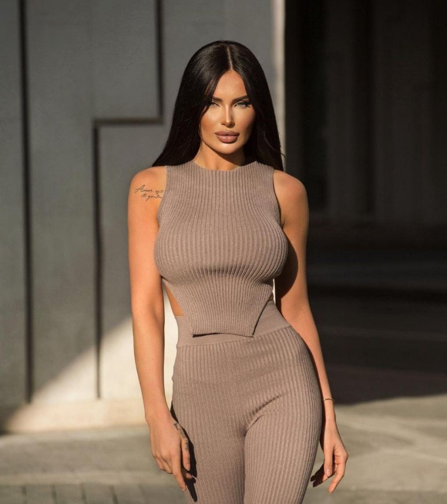 Индивидуалка Карина фото № 2 в городе Вышний Волочёк