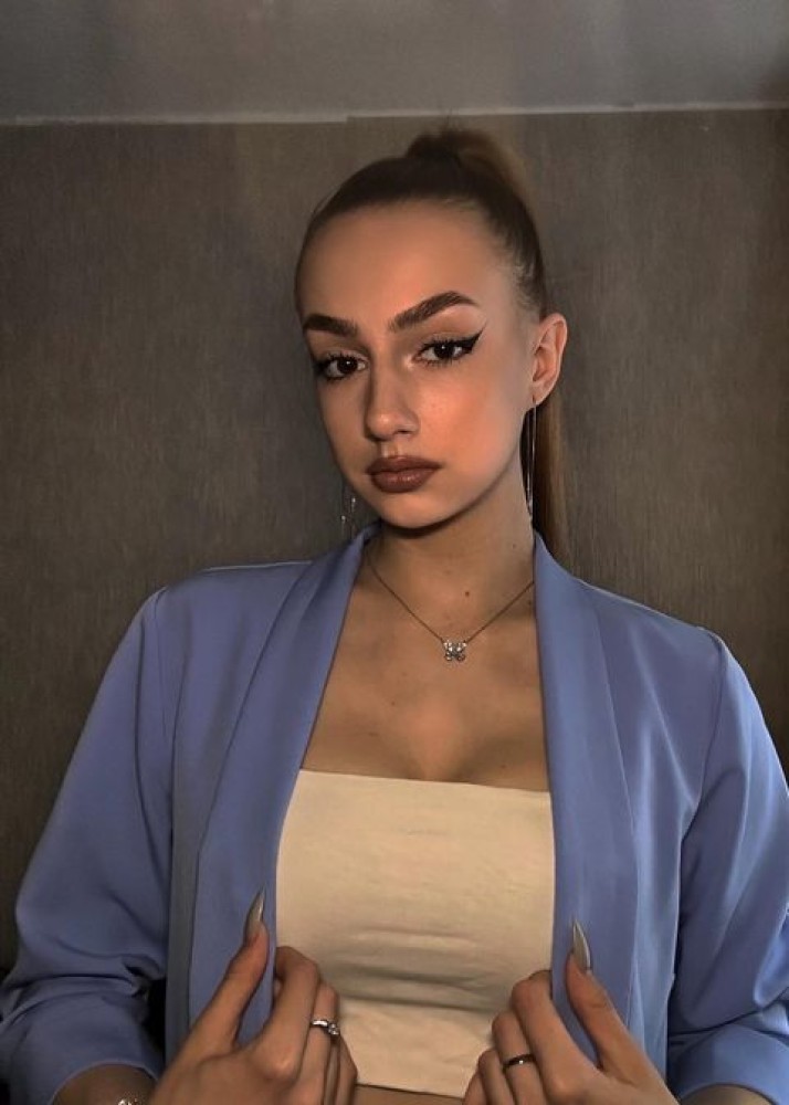 Индивидуалка Алёна фото № 2 в городе Вышний Волочёк