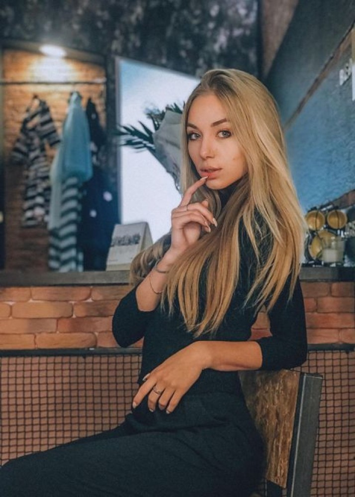 Индивидуалка Белла фото № 2 в городе Вышний Волочёк