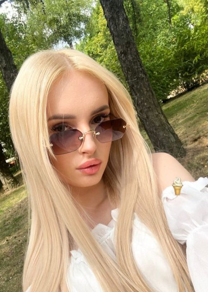 Индивидуалка Катя фото № 2 в городе Вышний Волочёк