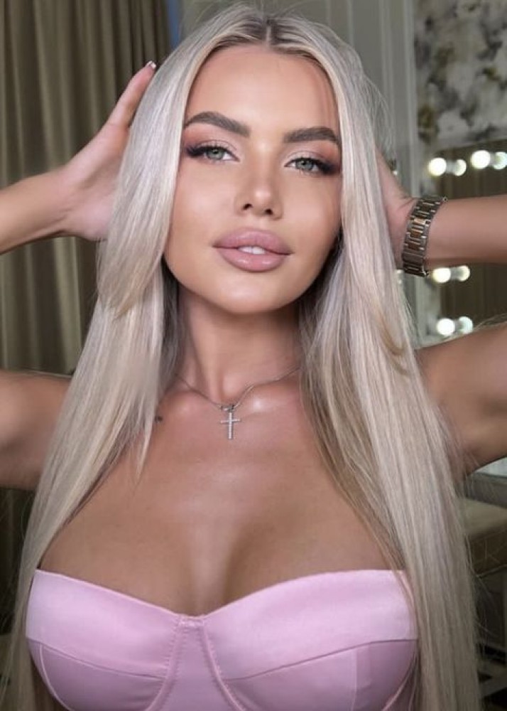 Индивидуалка Кира фото № 2 в городе Вышний Волочёк