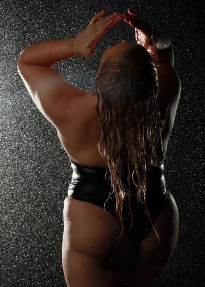 Индивидуалка Людмила главное фото в городе Вышний Волочёк 