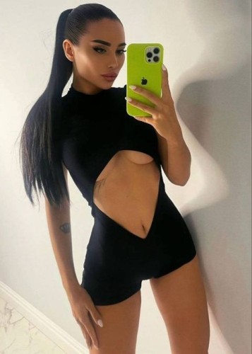 Дана, Г. Вышний Волочёк