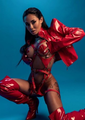 Кира, Г. Вышний Волочёк